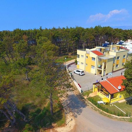 House On The Beach Tin Privlaka  Esterno foto